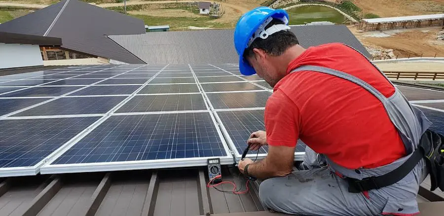 How to Choose the Right Solar Power Contractor